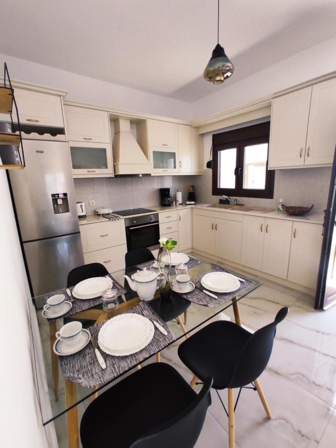 Via Ferrata House Apartment Myrties Bagian luar foto