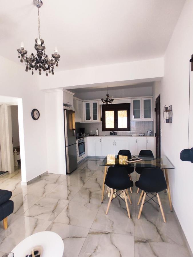 Via Ferrata House Apartment Myrties Bagian luar foto