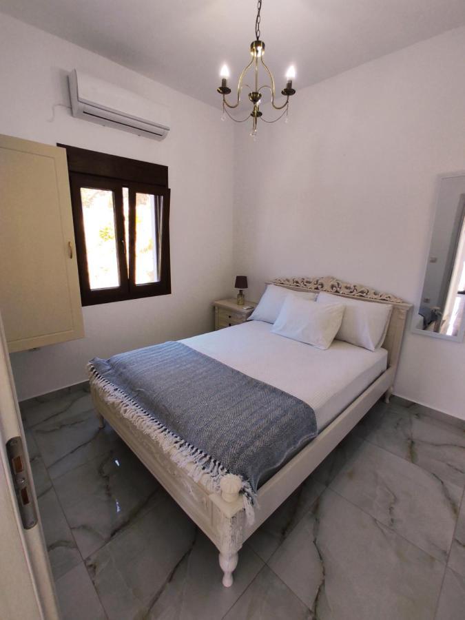 Via Ferrata House Apartment Myrties Bagian luar foto